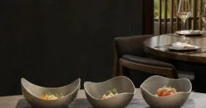How to Choose a Mixed-Lobe Nut Bowl Set for Tabletop Presentation