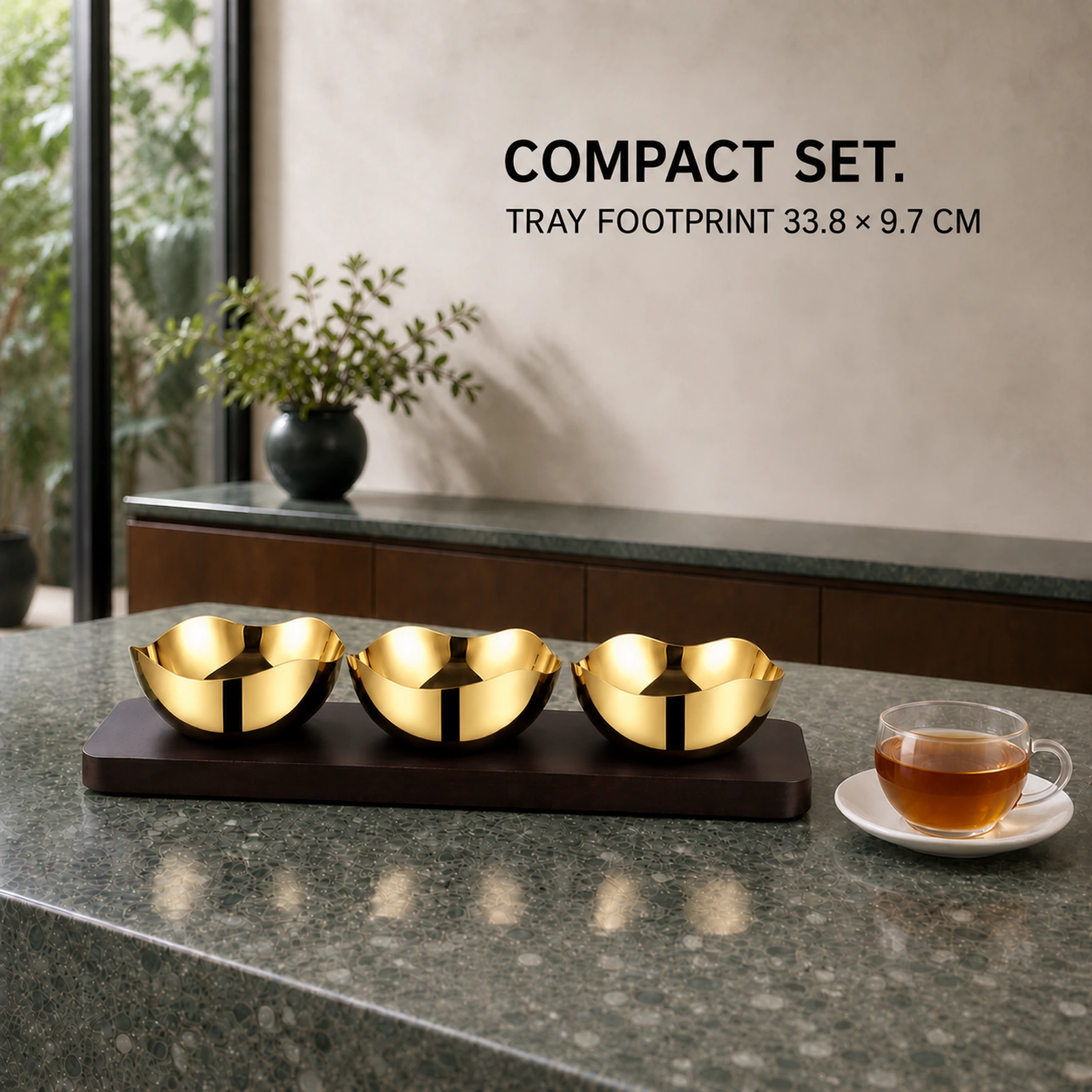Mirror-Polished Gold-Plated Four-Petal Nut Bowl Set with Wooden Tray view 7
